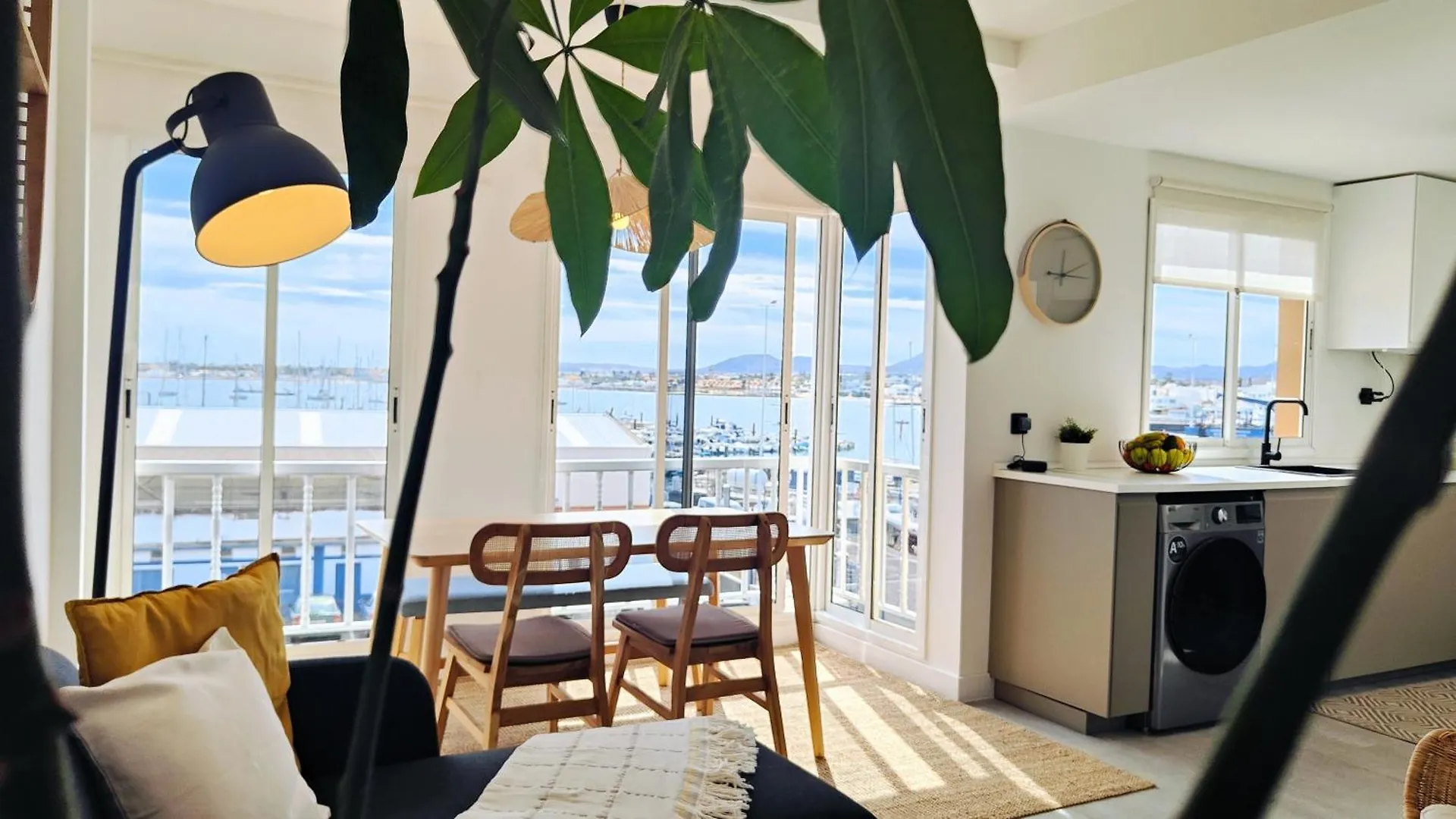 Daire Arena Home, Chic & Sea View Corralejo
